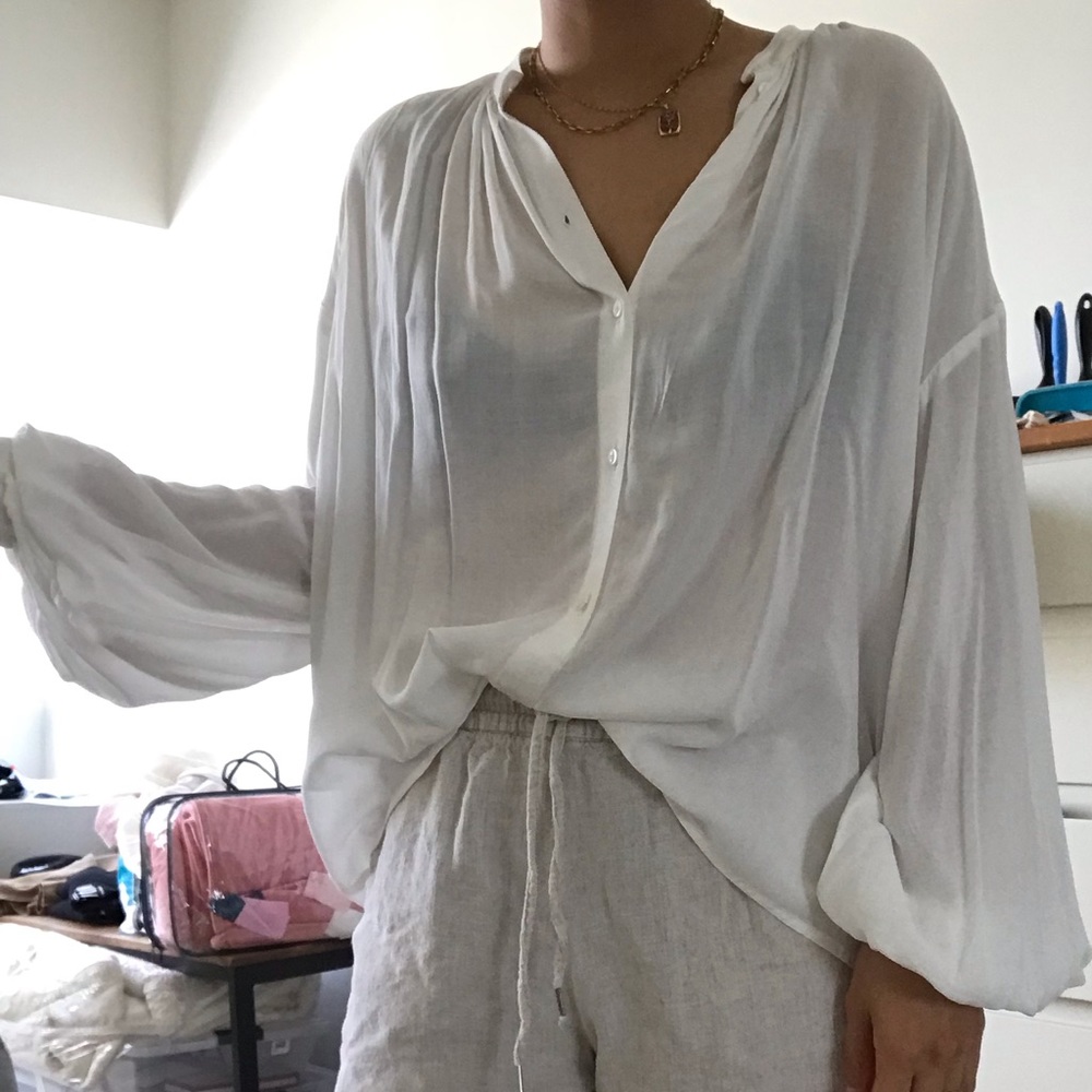 COTTON LONG SLEEVE BREEZY BLOUSE